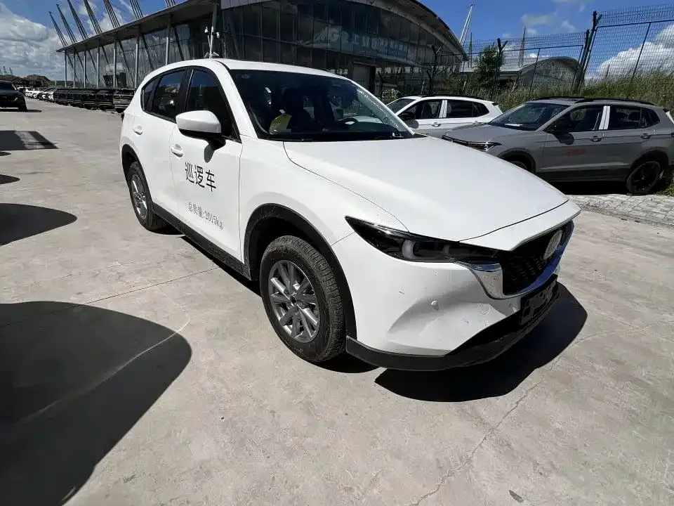 Mazda CX-5 2.0L Automatic 2WD Smart Style 2025 — фото 2