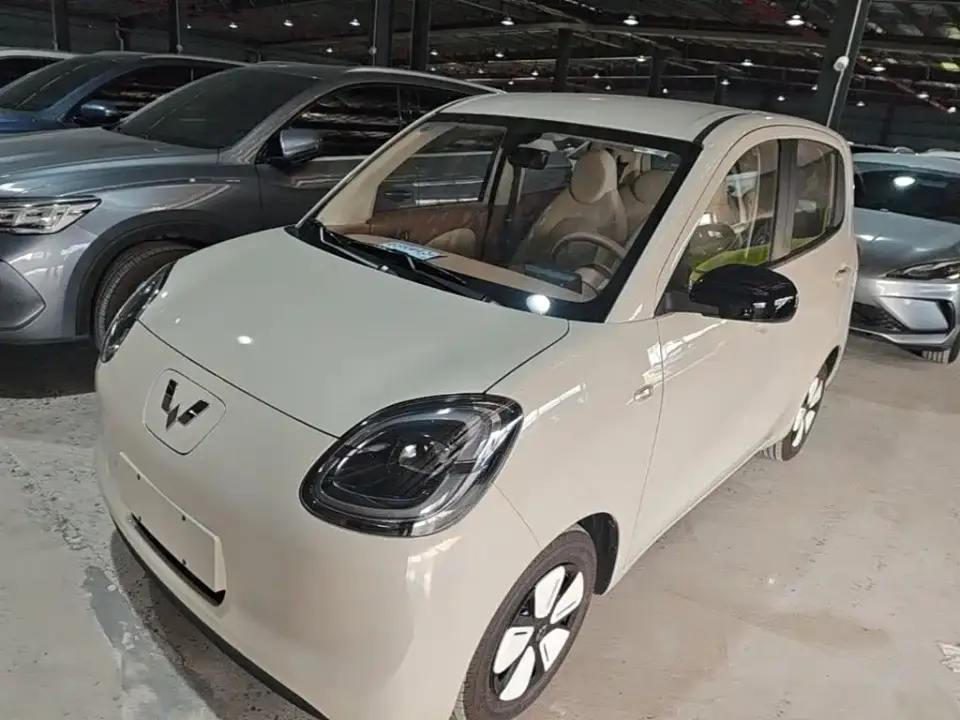 Wuling Motors Hongguang MINIEV 4-Door Advanced 2026