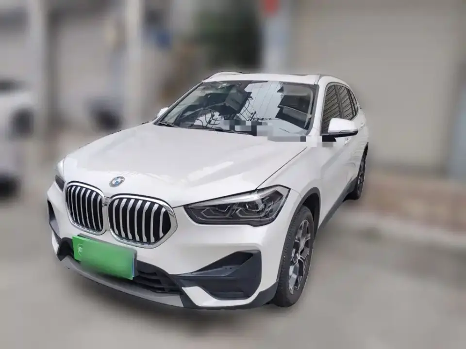 BMW X1 sDrive25Li Leading 2021