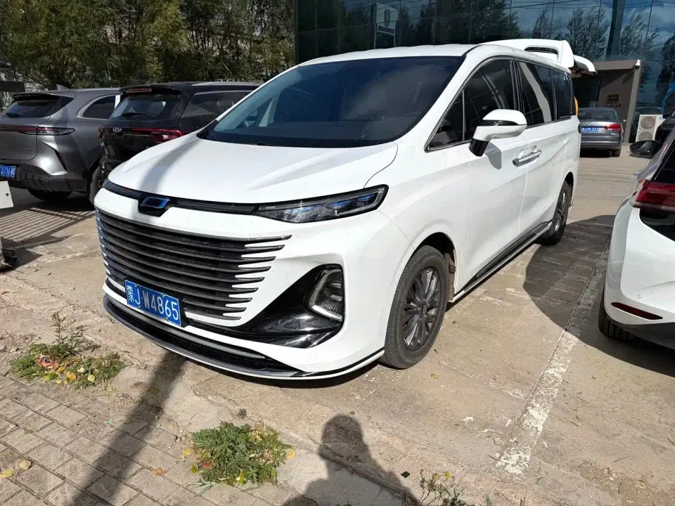 Besturn M9 2.0T Exclusive 2023