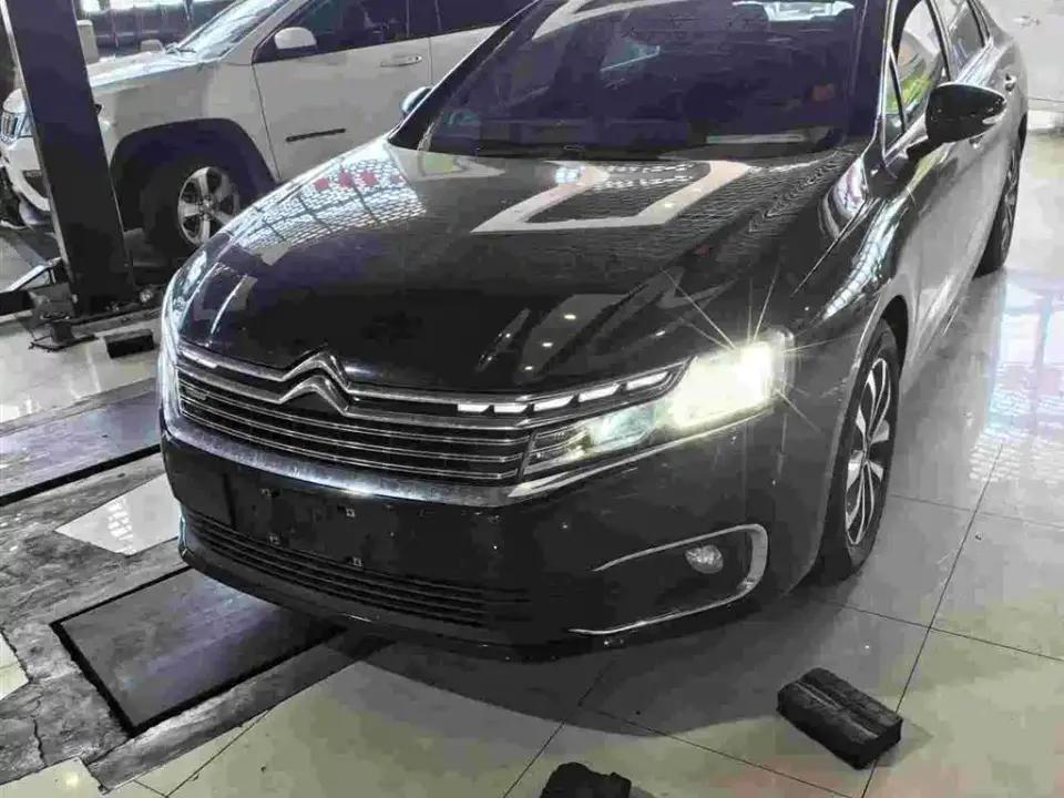 Citroen C6 400THP Comfort Version 2023
