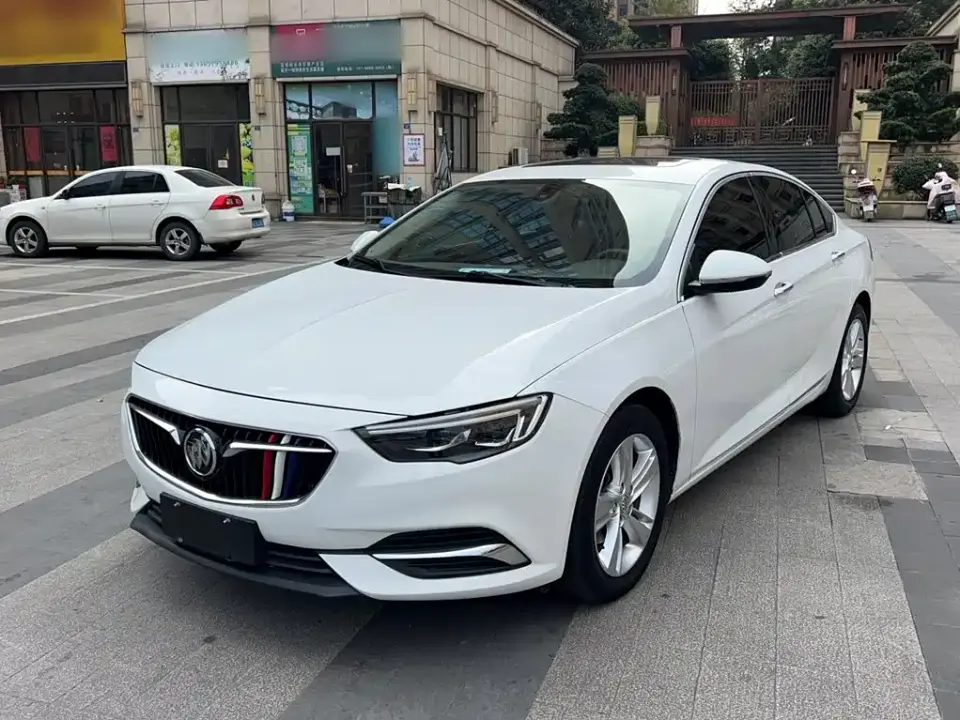 Buick Regal 20T Elite China VI 2019