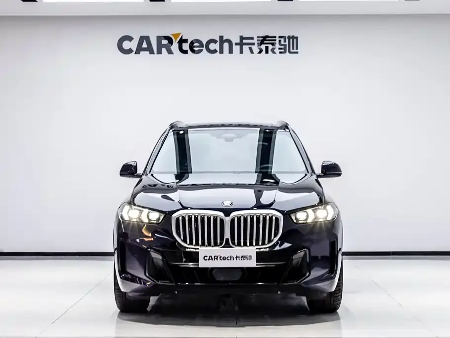 BMW X5 xDrive 30Li Premium M Sport Black Night Package 2024