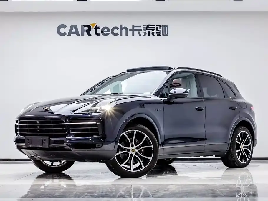 Porsche Cayenne New Energy Cayenne E-Hybrid 2.0T Platinum Edition 2023