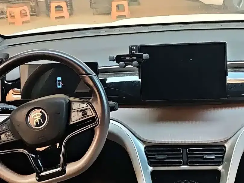 BYD Song Pro New Energy Glory Edition DM-i 71KM Pilot 2024 — фото 6