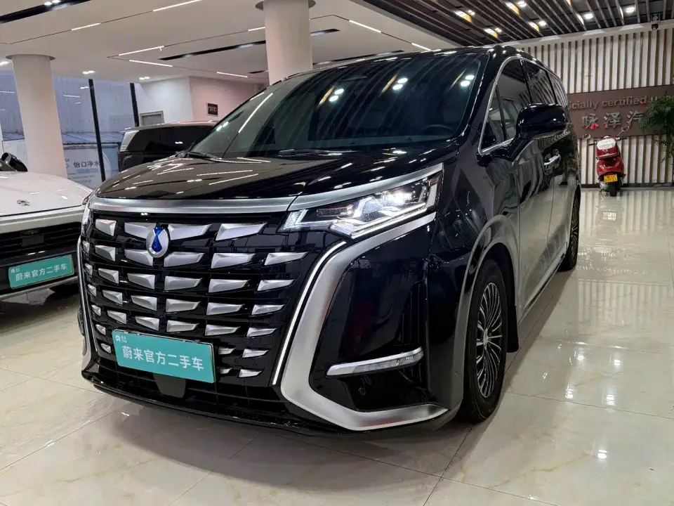 Denza D9 DM-i 980 AWD Prestige 2024