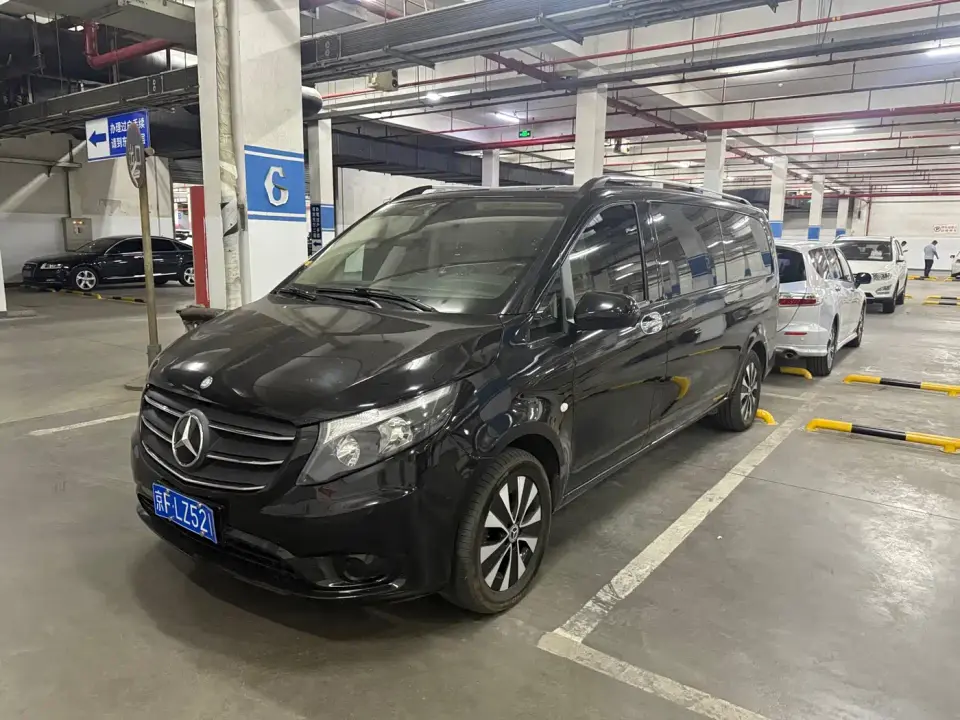Mercedes-Benz Vito 2.0T Elite 9-Seater 2022