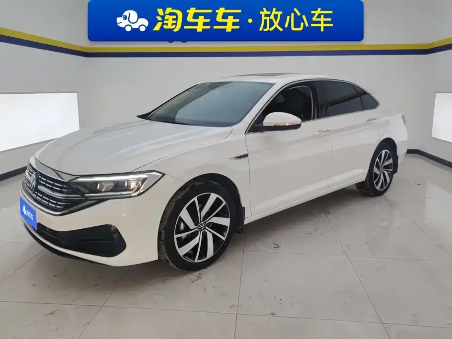 Volkswagen Sagitar 300TSI DSG Surpassing Edition 2023