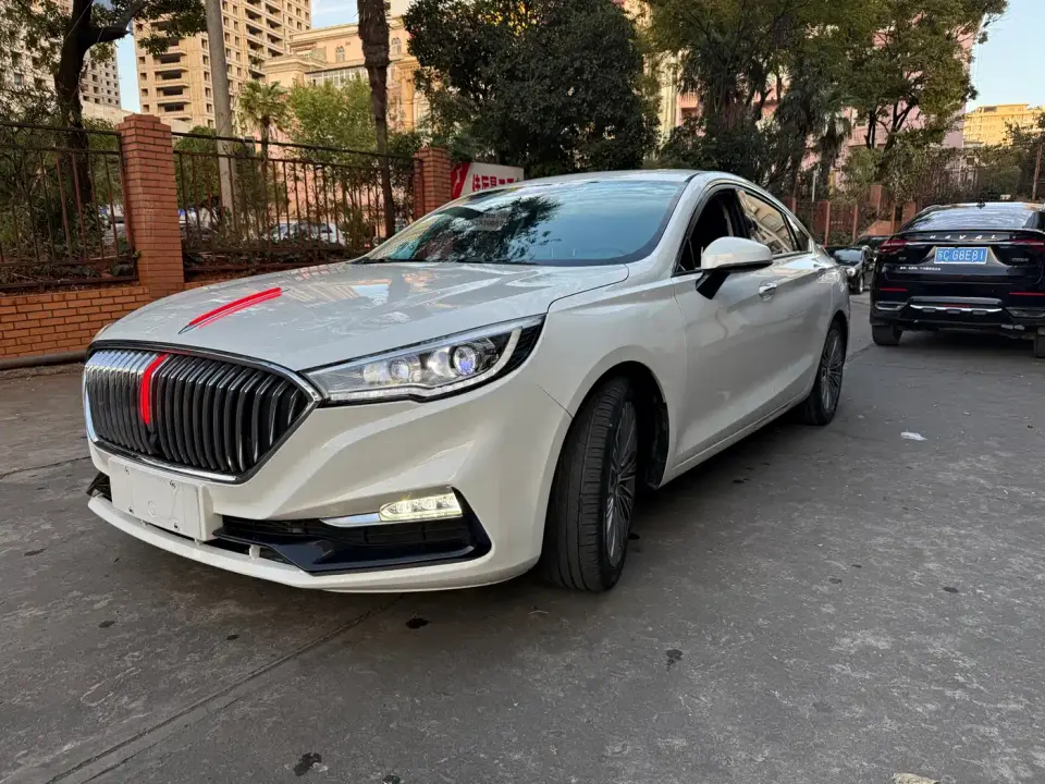 Hongqi H5 Classic Facelift 1.8T Automatic Smart Connect Flag Rhythm Edition 2022