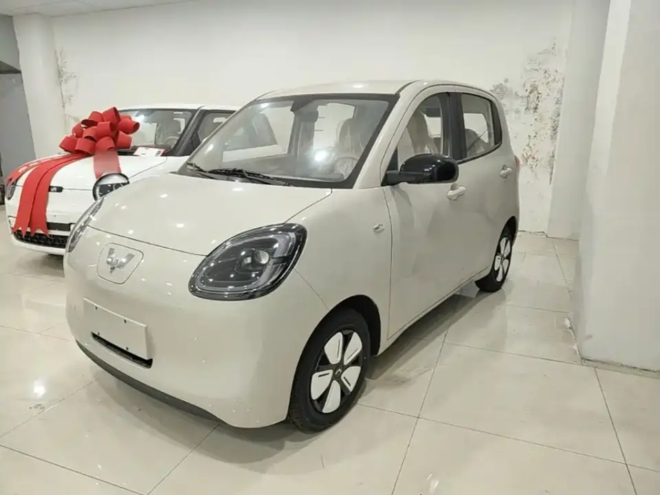 Wuling Motors Hongguang MINIEV 4-Door Advanced 2026
