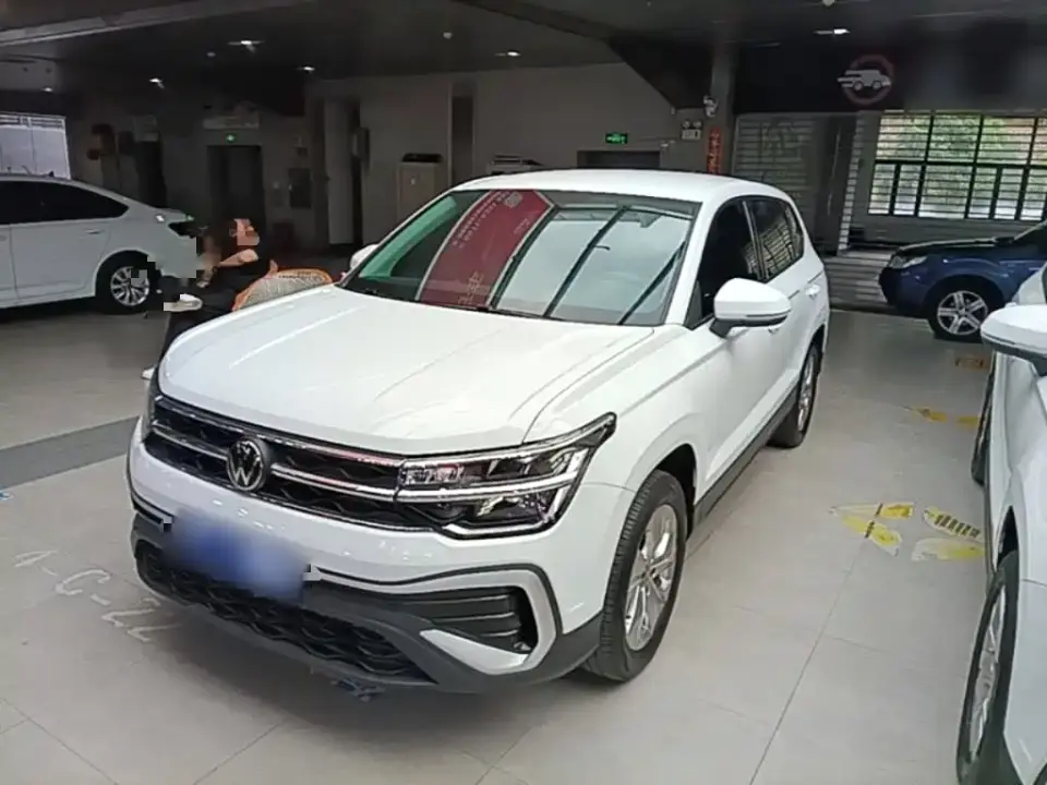 Volkswagen Tharu 300TSI 2WD New Moon Edition 2024