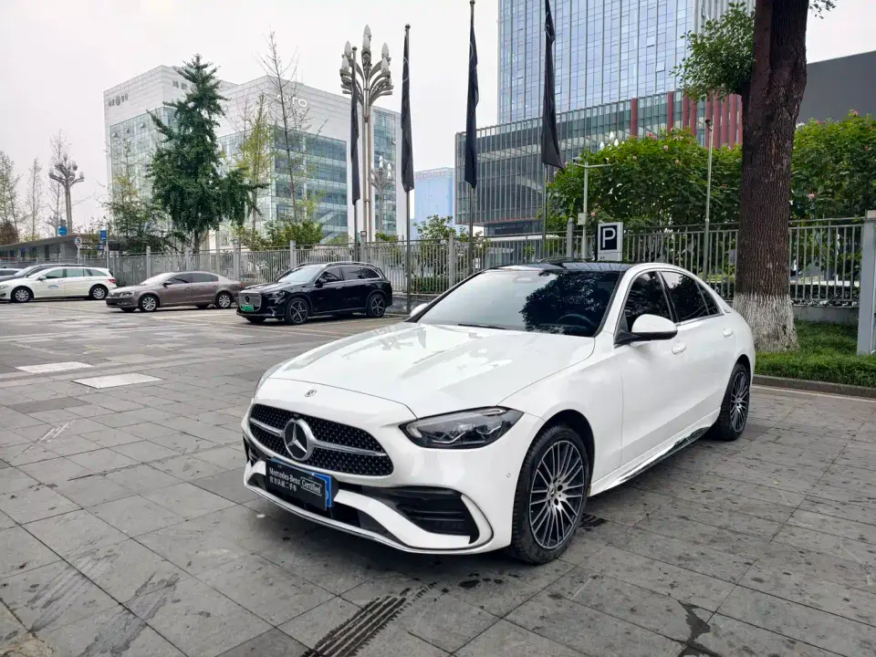 Mercedes-Benz C-Class Facelift C 260 L Sport Edition 2023
