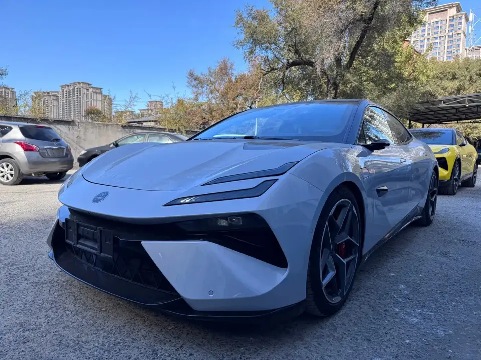 Lotus Cars EMEYA Blossom 600 Luxury 2025
