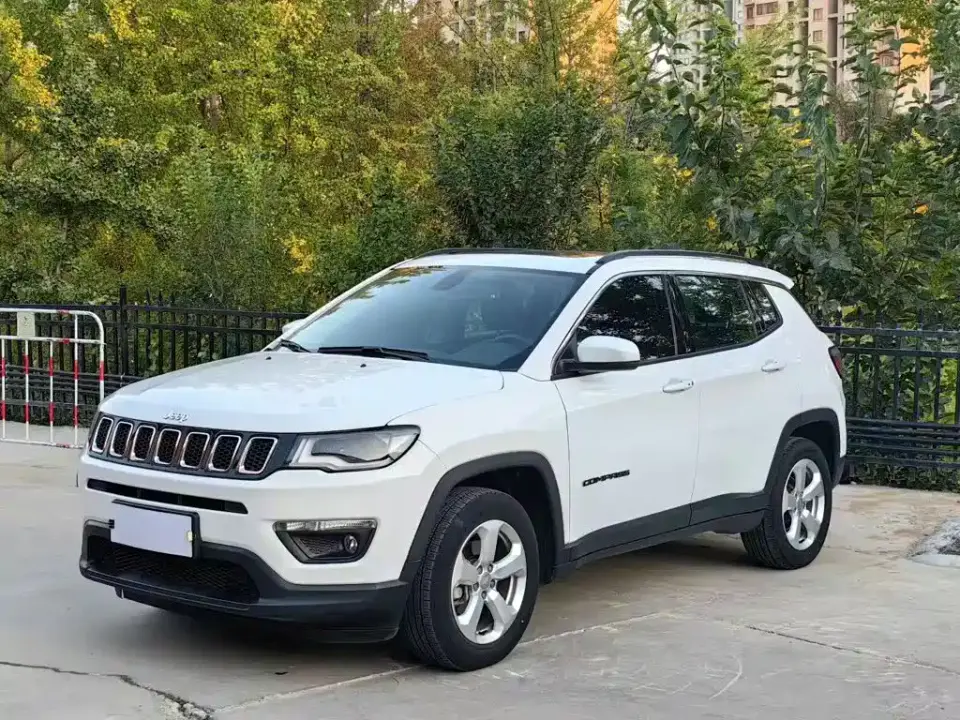 Jeep Compass 220T Automatic Family Edition 2019