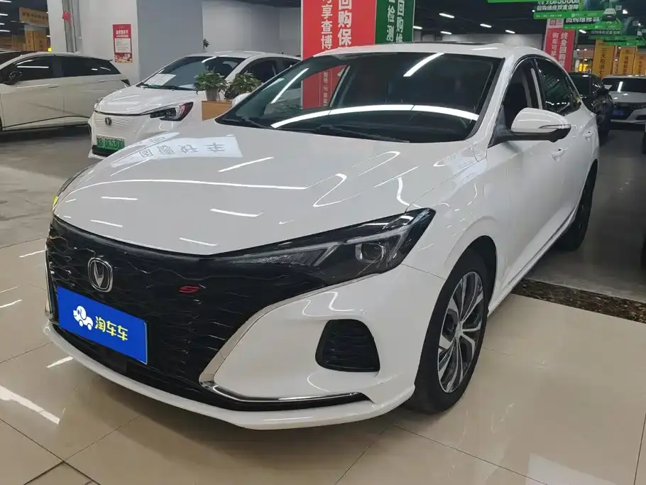 Changan Eado PLUS Blue Whale NE 1.4T GDI DCT Flagship 2021