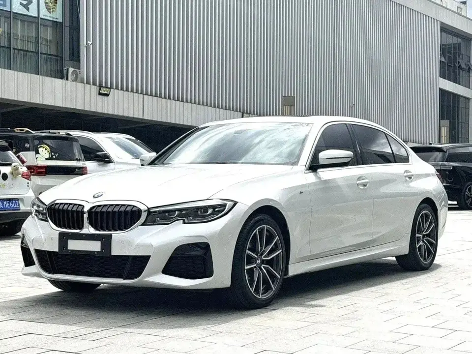 BMW 3 Series 325Li M Sport Package 2021