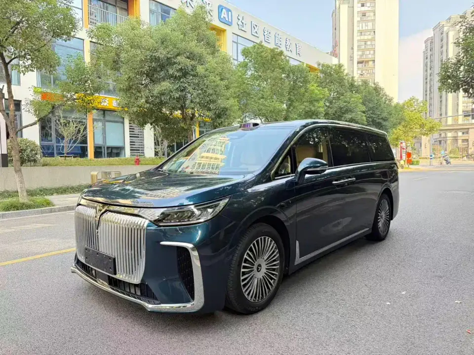 Voyah Auto Voyah Dreamer Model PHEV 4WD Premium QianKun Edition 2025