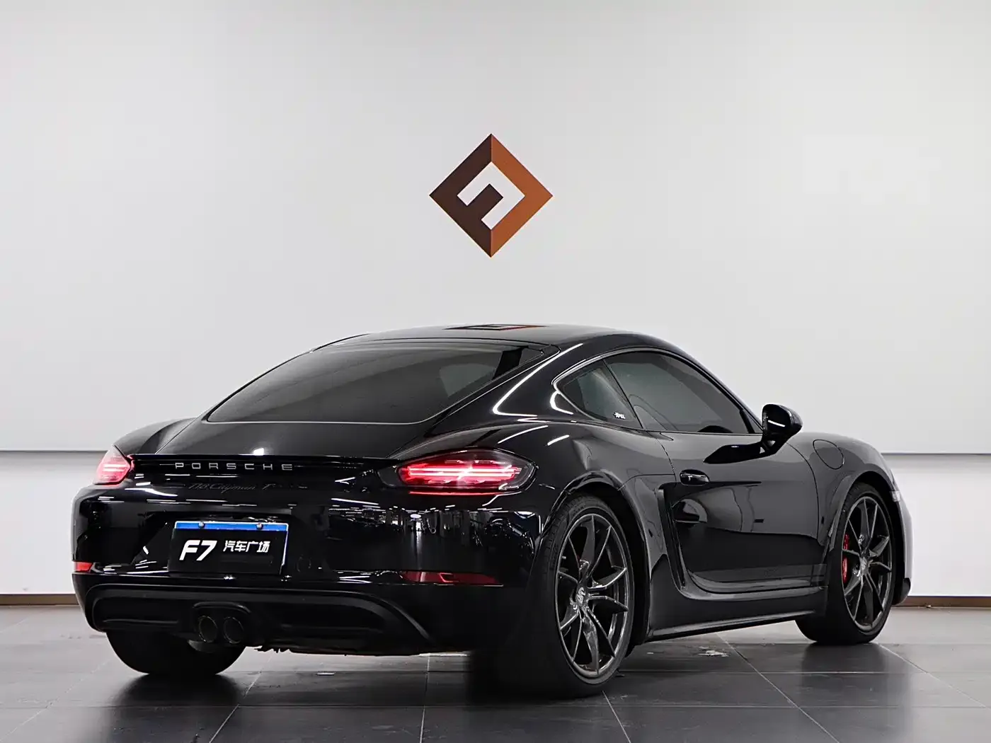 Porsche 718 Cayman T 2.0T 2020 — фото 6