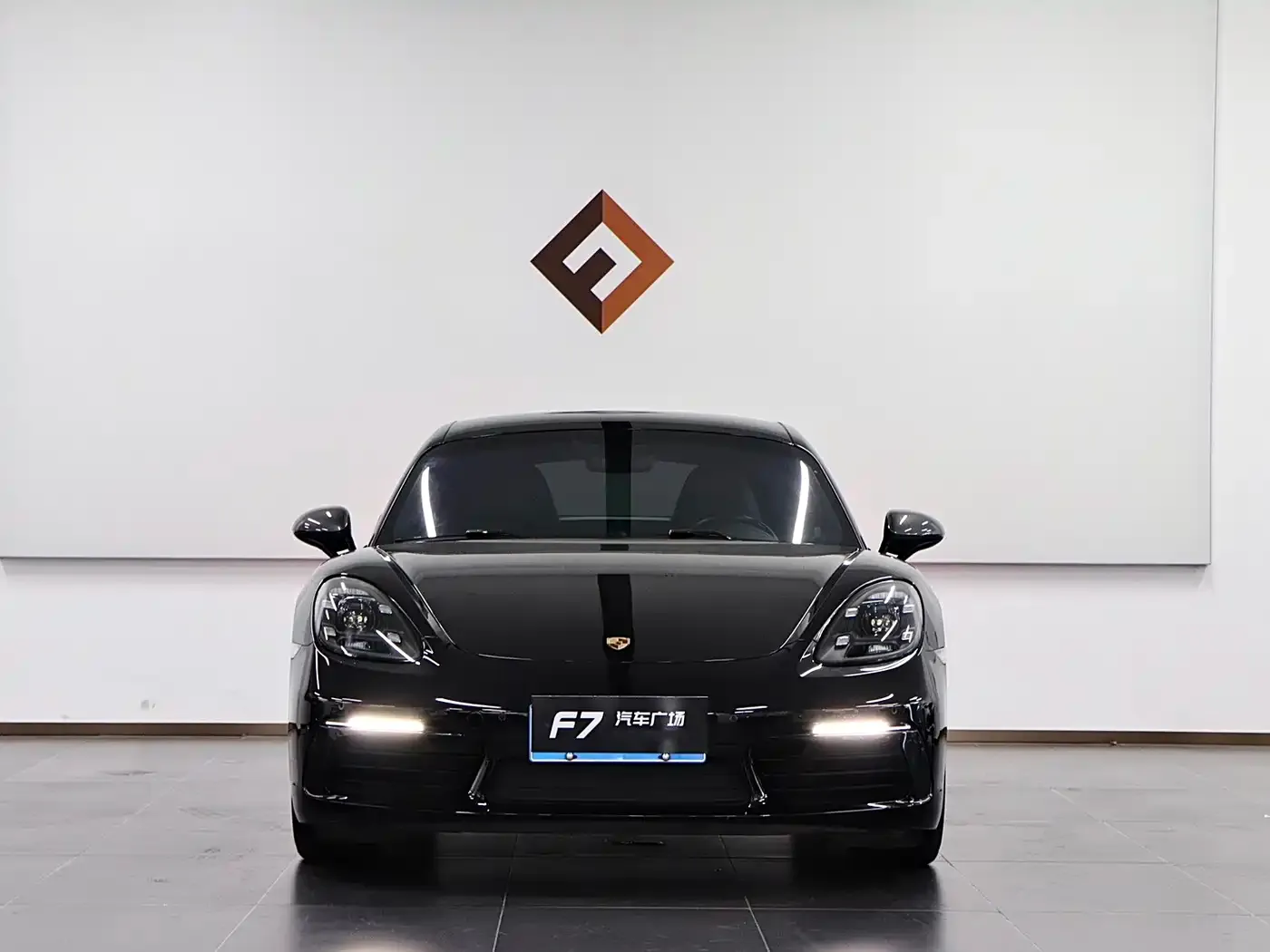 Porsche 718 Cayman T 2.0T 2020 — фото 2