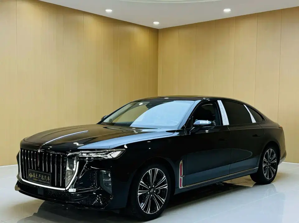 Hongqi H9 2.0T Qi Chang Private Fashion Edition 2026