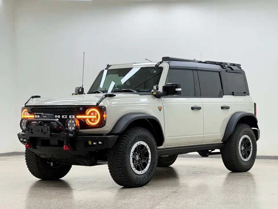 Ford Bronco 2.3T Badlands 2024