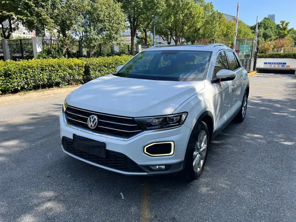 Volkswagen T-ROC 230TSI DSG 2WD Progressive China V 2019