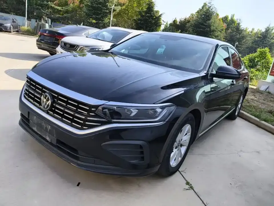 Volkswagen Passat Facelift 280TSI Business Edition 2023