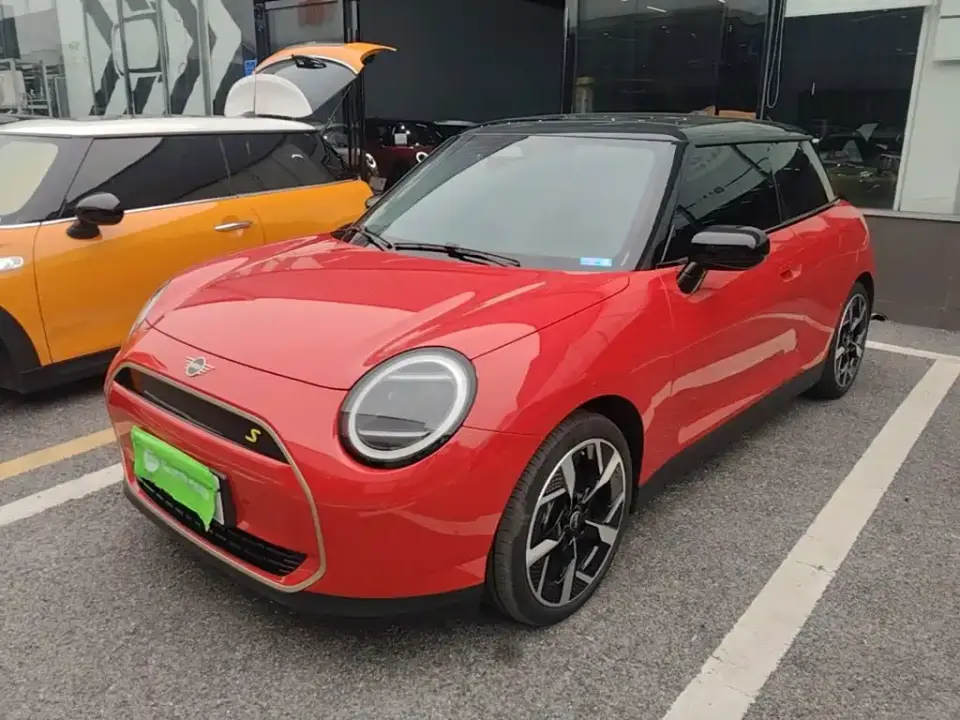 Mini Electric MINI COOPER 452km COOPER SE Artist 2024