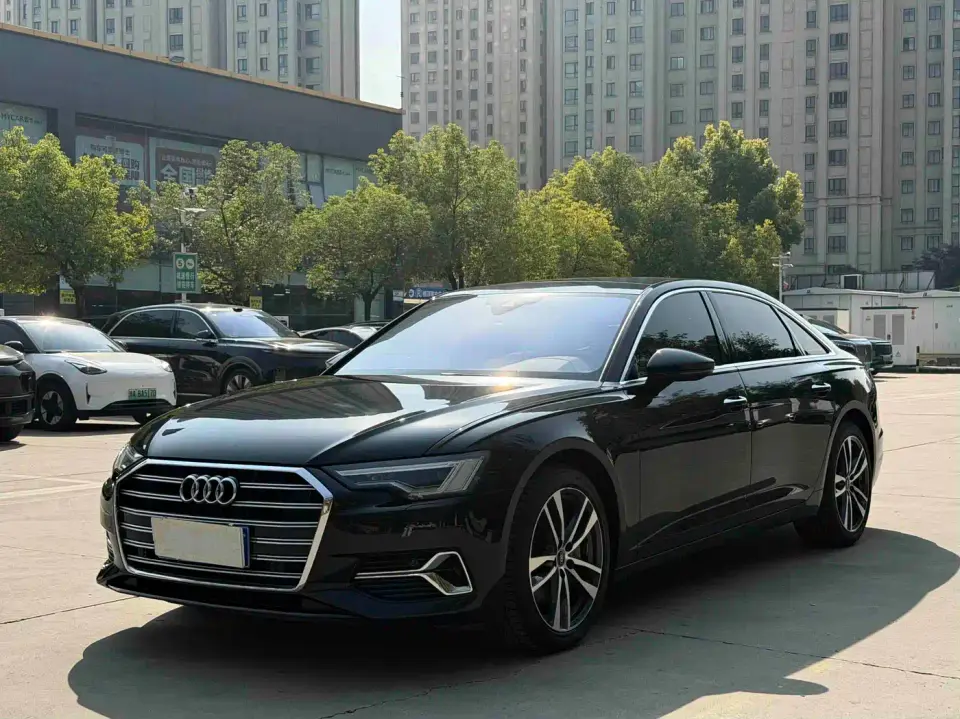 Audi A6L 40 TFSI Luxury Elegance 2023