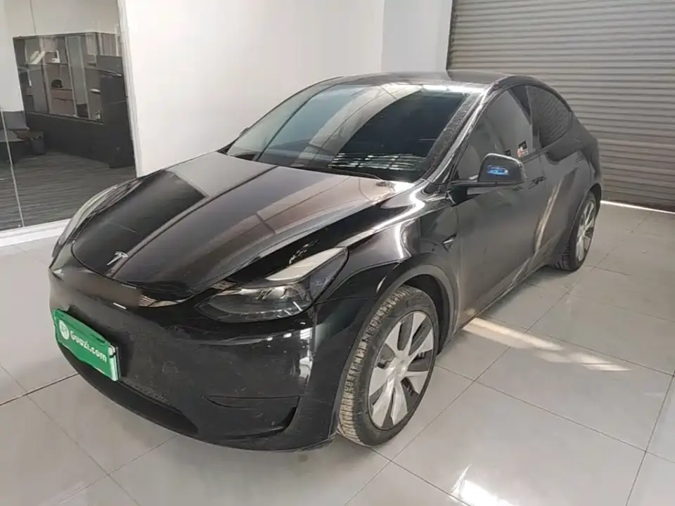 Tesla Model Y Facelift Rear-Wheel Drive Version 2023