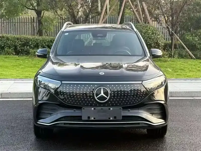 Mercedes-Benz EQB EQB 260 2024