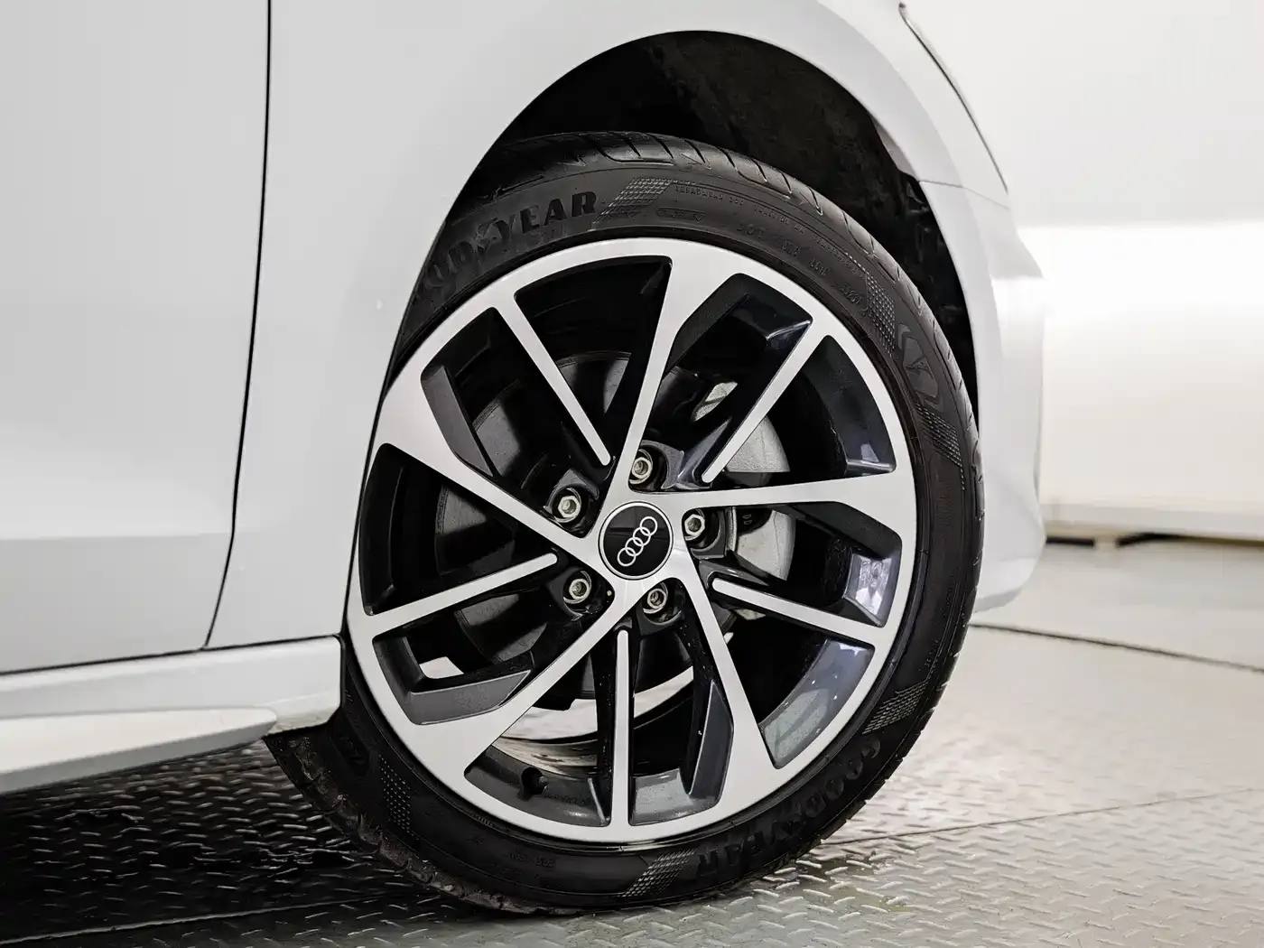 Audi A3 Model A3L Limousine 35 TFSI Progressive Sport 2024 — фото 6