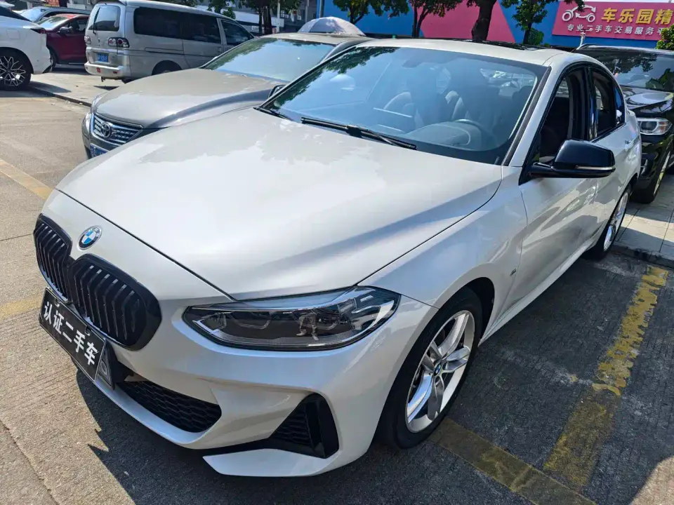 BMW 1 Series 120i M Sport Shadow Edition 2023