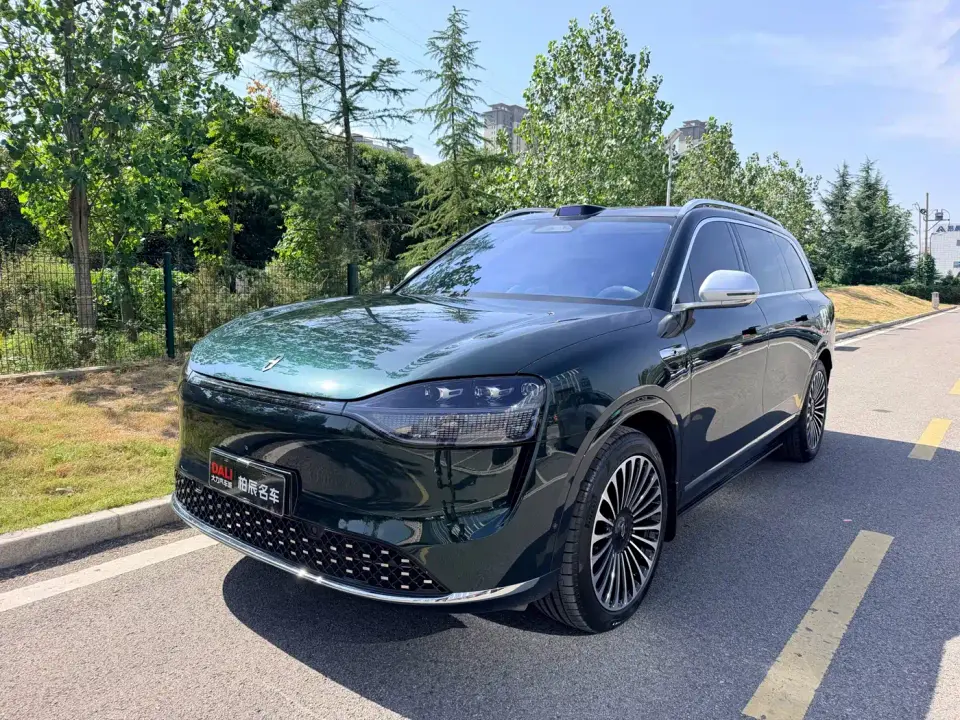 AITO Wenjie AITO M9 Extended Range Ultra 42kWh 6-Seater 2025