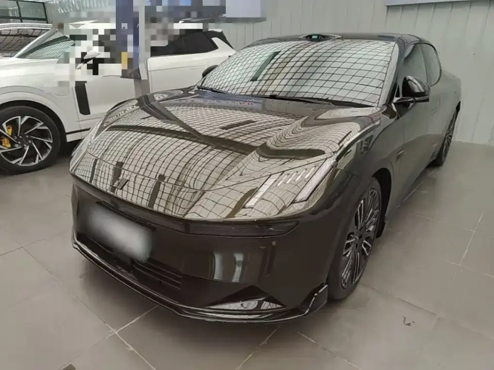 Lynk & Co 10 EM-P 240 AWD Ultra Sport Edition 2025