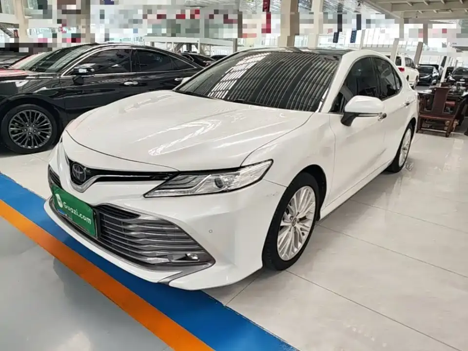 Toyota Camry Facelift 2.5G Luxury Edition 2020