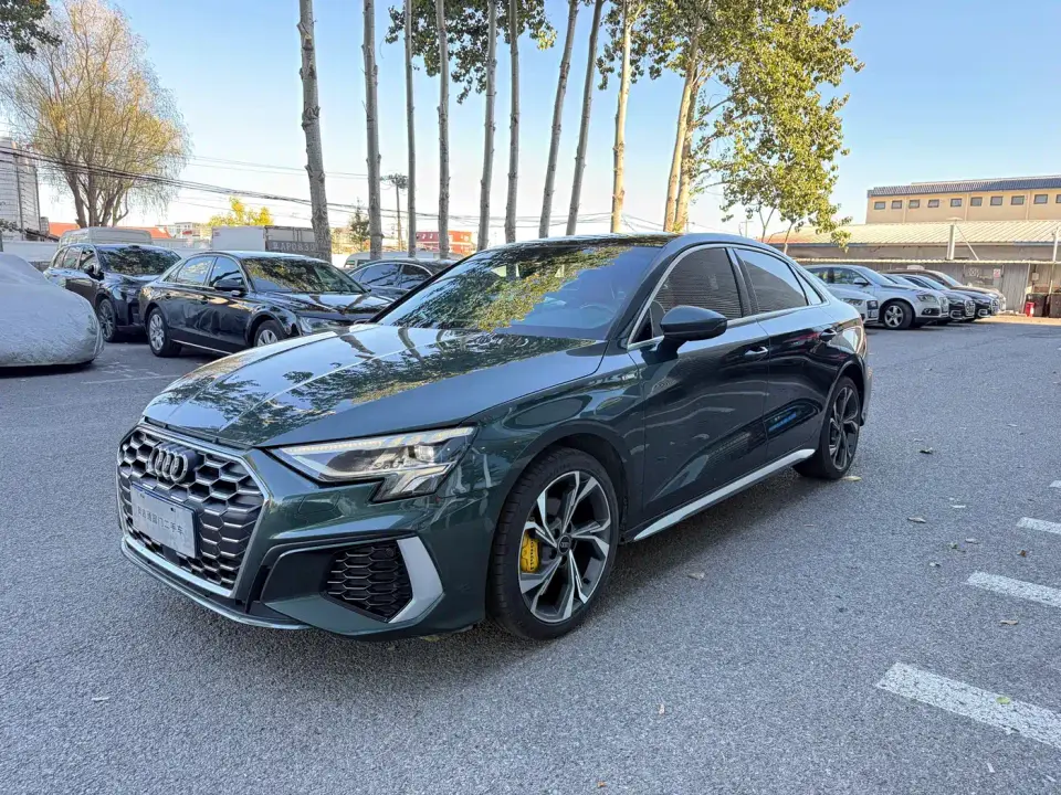 Audi A3 A3L Limousine 35 TFSI Luxury Sport 2022