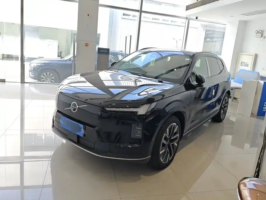 Volvo XC70 Plug-in Hybrid 4WD Ultra Long Range Plus 2026