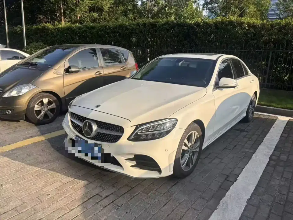 Mercedes-Benz C-Class Facelift C 200 L Fashion 2020