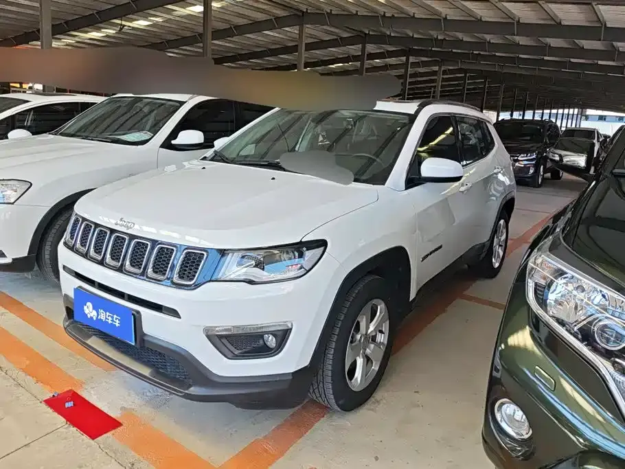 Jeep Compass 200T Auto Joy-Connected Large Screen Edition 2019
