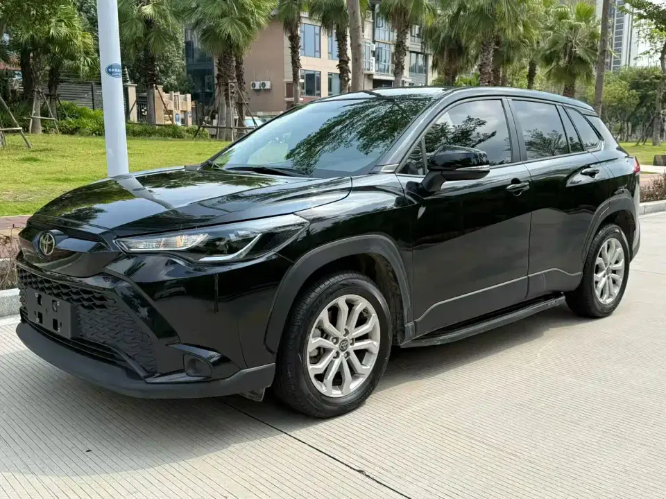 Toyota Frontlander 2.0L CVT Elite Edition 2022