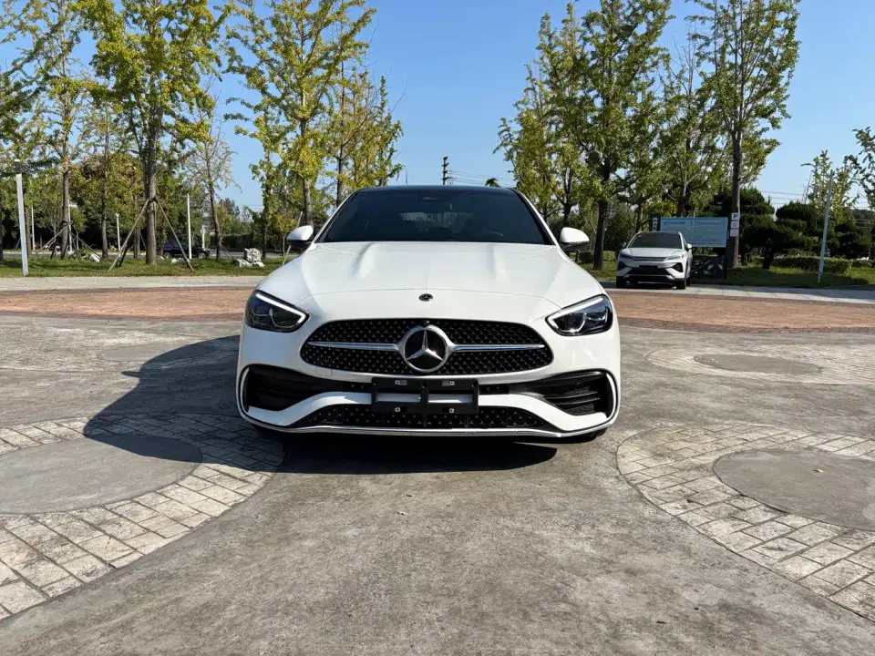Mercedes-Benz C-Class C 260 L Sport Edition 2025