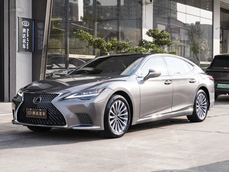 Lexus LS Model 500h Luxury Edition 2025