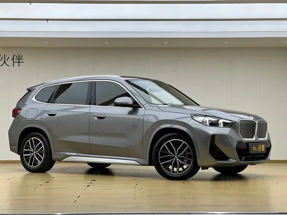 BMW iX1 eDrive25L M Sport Package 2024