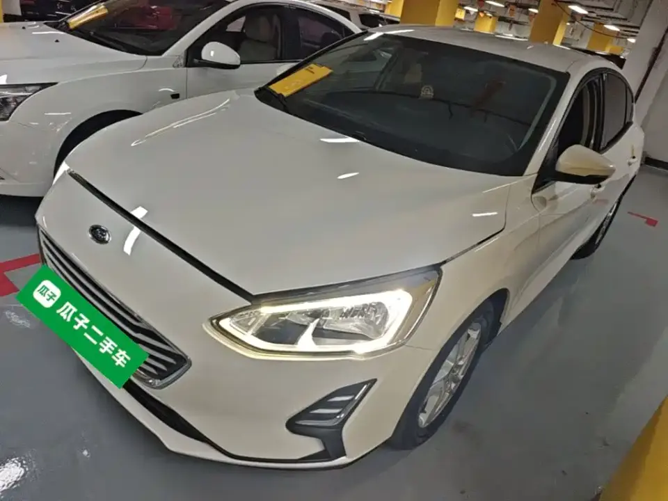 Ford Focus Sedan 1.5L Manual Fengyue (China V) 2019
