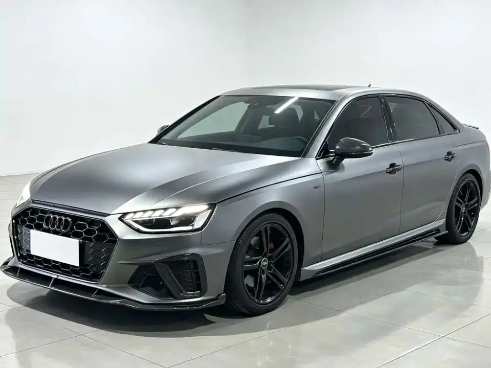 Audi A4L 40 TFSI Luxury Dynamic 2023
