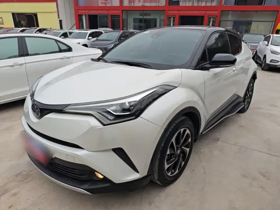 Toyota IZOA 2.0L Glamour Sunroof Edition China VI 2020