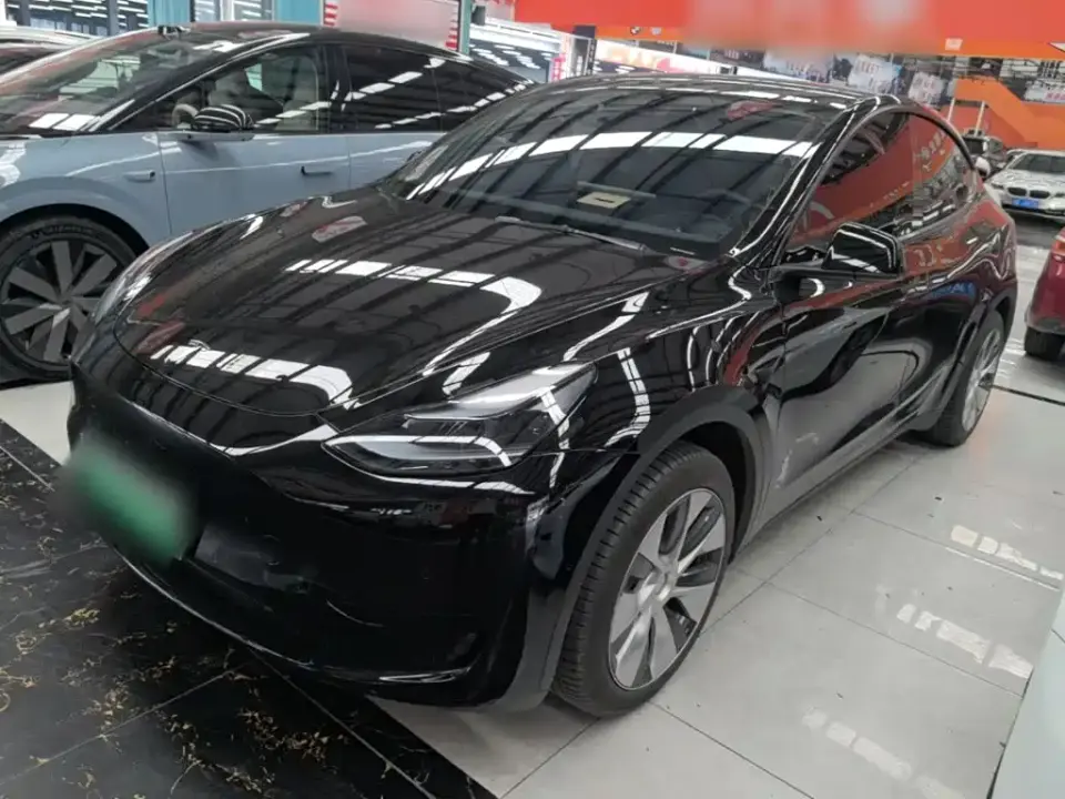 Tesla Model Y Facelift Rear-Wheel Drive Version 2023
