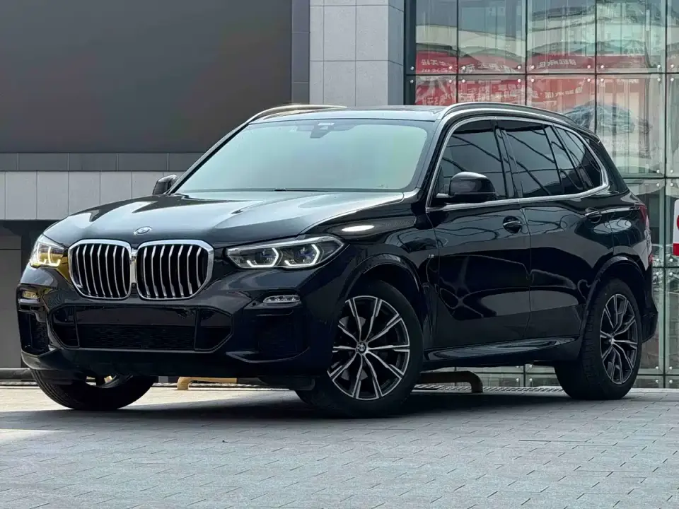BMW X5 (Import) xDrive40i M Sport Package 2022