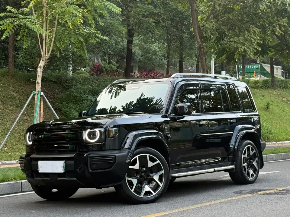 iCar V27 200KM AWD Falcon 500 2026